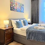 Apartman Stubsi Offer A Magnificent View Of The Colonnade