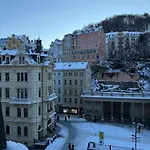 Stubsi Offer A Magnificent View Of The Colonnade Karlovy Vary