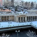 Apartman Stubsi Offer A Magnificent View Of The Colonnade