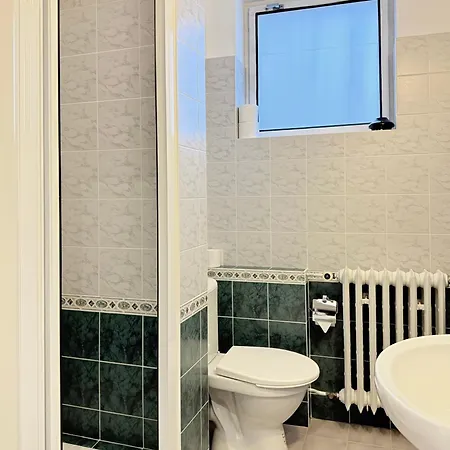 Apartman Stubsi Offer A Magnificent View Of The Colonnade *