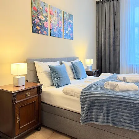 Apartman Stubsi Offer A Magnificent View Of The Colonnade