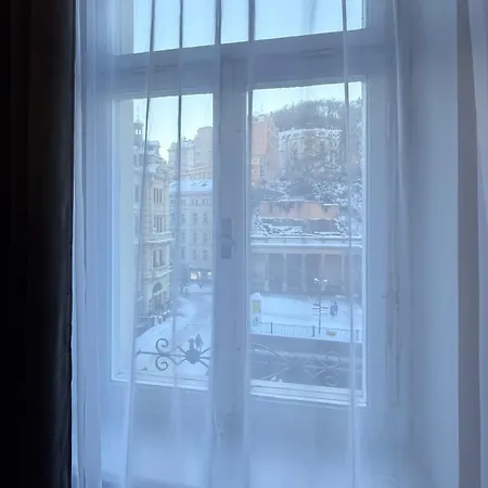 Stubsi Offer A Magnificent View Of The Colonnade Apartman Karlovy Vary