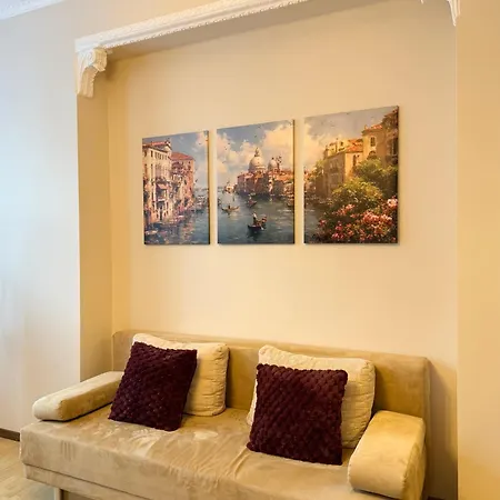 Stubsi Offer A Magnificent View Of The Colonnade * Karlovy Vary