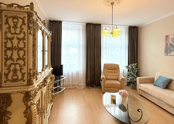 דירה Stubsi Offer A Magnificent View Of The Colonnade *