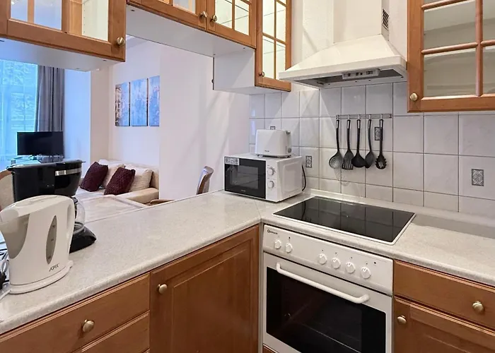 Stubsi Offer A Magnificent View Of The Colonnade דירה *